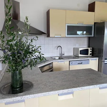 Apartman David 0073 *